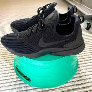 Women’s Nike All Black sneakers